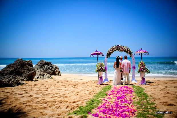 Свадьба на пляже на Бали