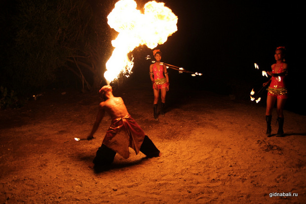 Свадьба на Бали - огненое шоу