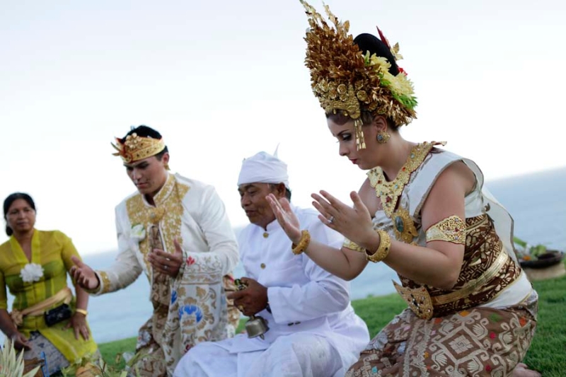 Балийская Церемония Благословения